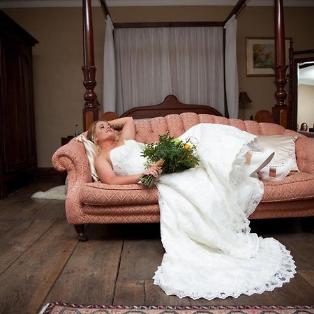 Old Downton Lodge Ludlow Eksteriør billede